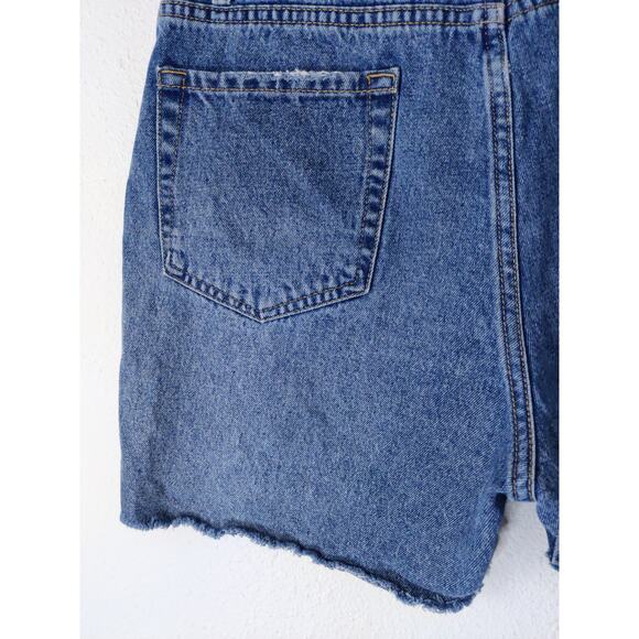 REVOLVE Amuse Society Bella Light Blue Button Fly Cut Off Denim Shorts Size 29 - Picture 11 of 13